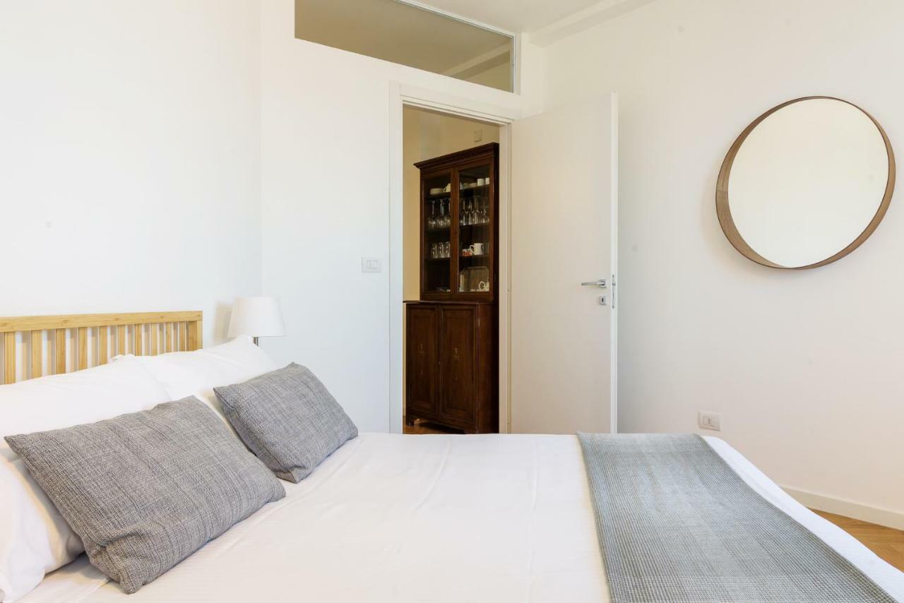 Joivy Homey 1-Bed With View Near Citylife Milánó Kültér fotó